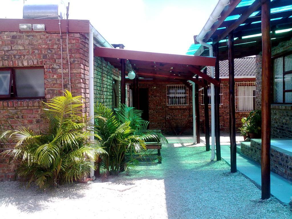 Rainbow Guest House And Tours Uitenhage Bilik gambar