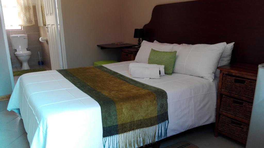 Rainbow Guest House And Tours Uitenhage Luaran gambar